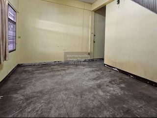 For sale 2 bedrooms townhouse in Chatuchak, Bangkok