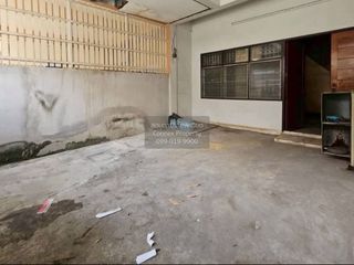 For sale 2 bedrooms townhouse in Chatuchak, Bangkok