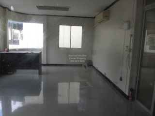 À vendre 3 chambres maison à Pak Kret, Nonthaburi