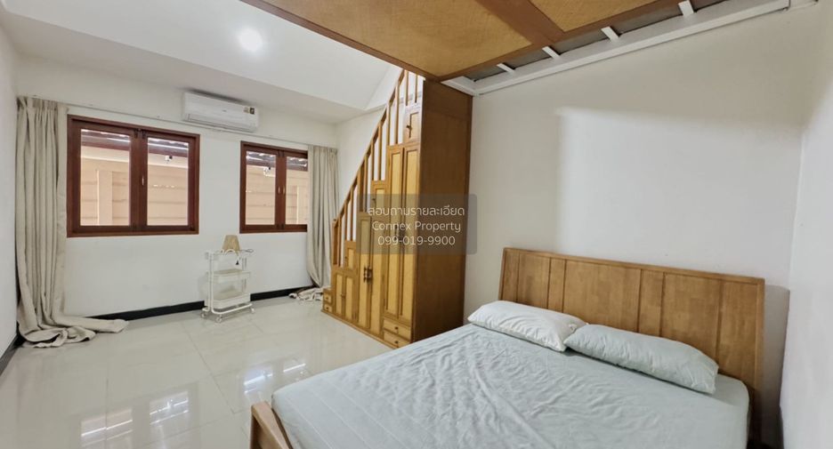 For sale 3 bedrooms house in Sattahip, Chonburi