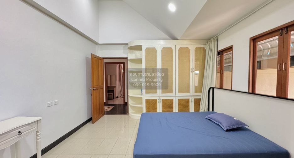 For sale 3 bedrooms house in Sattahip, Chonburi