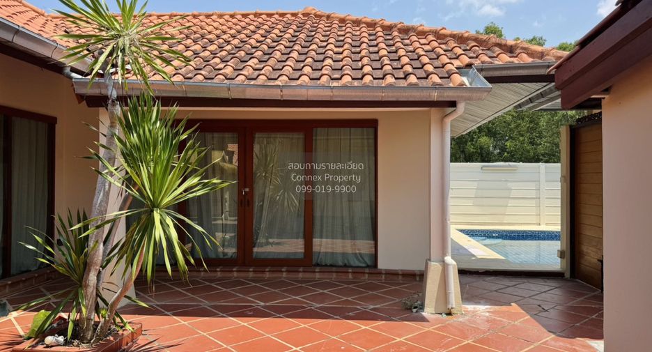 For sale 3 bedrooms house in Sattahip, Chonburi