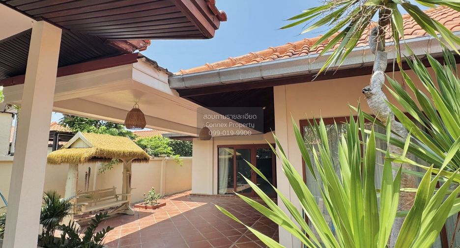For sale 3 bedrooms house in Sattahip, Chonburi