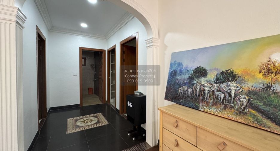 For sale 3 bedrooms house in Sattahip, Chonburi