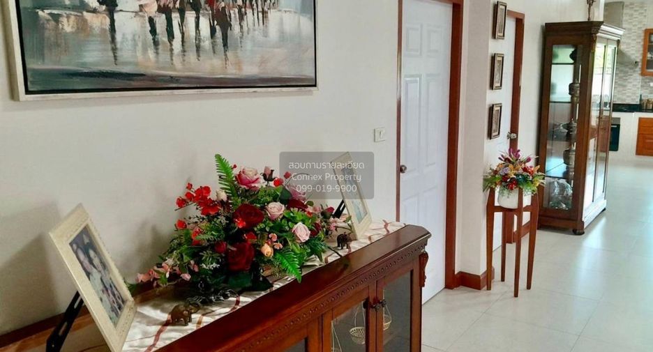 Haus zum Kauf mit 5 Zimmer in Mueang Nakhon Pathom, Nakhon Pathom