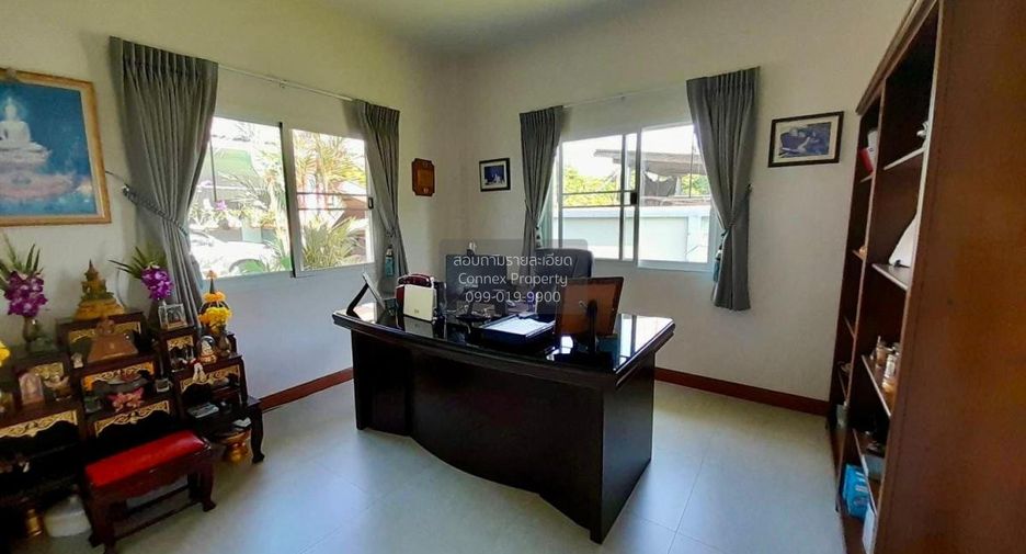 Haus zum Kauf mit 5 Zimmer in Mueang Nakhon Pathom, Nakhon Pathom