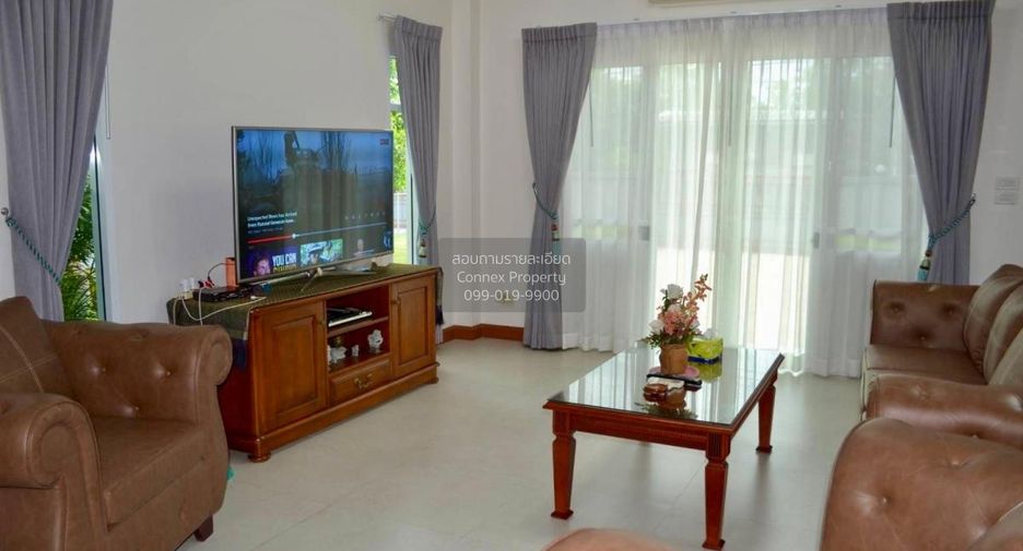 Haus zum Kauf mit 5 Zimmer in Mueang Nakhon Pathom, Nakhon Pathom