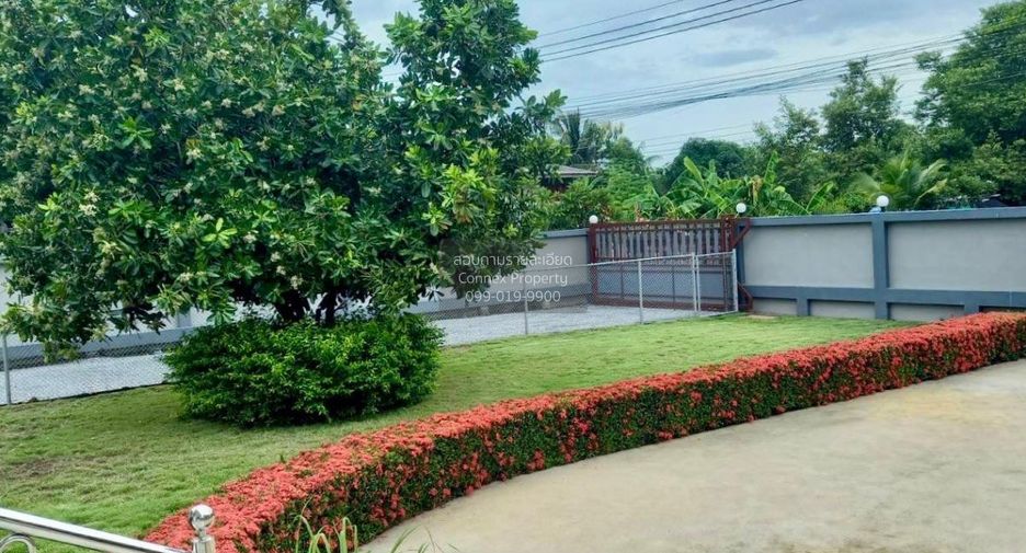 Haus zum Kauf mit 5 Zimmer in Mueang Nakhon Pathom, Nakhon Pathom