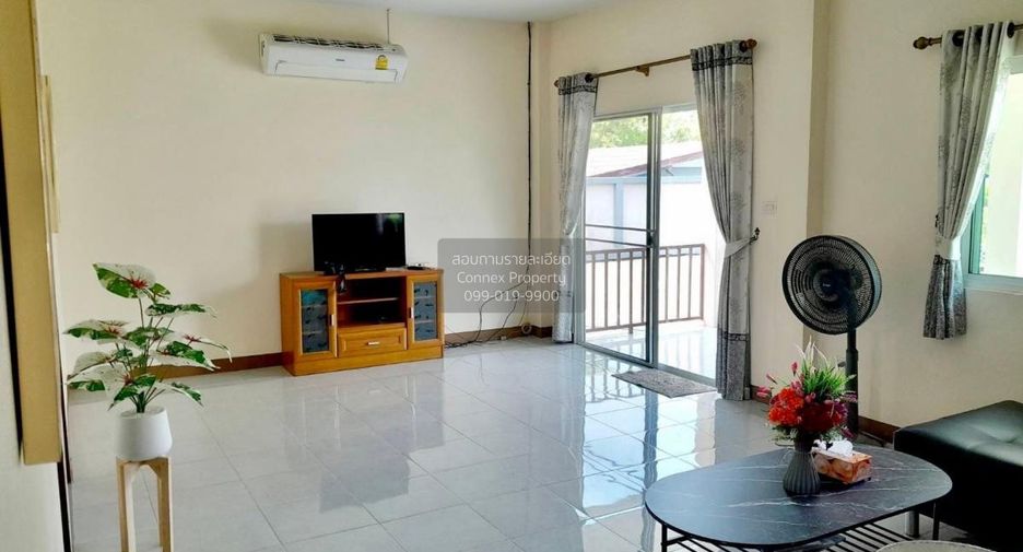 Haus zum Kauf mit 5 Zimmer in Mueang Nakhon Pathom, Nakhon Pathom