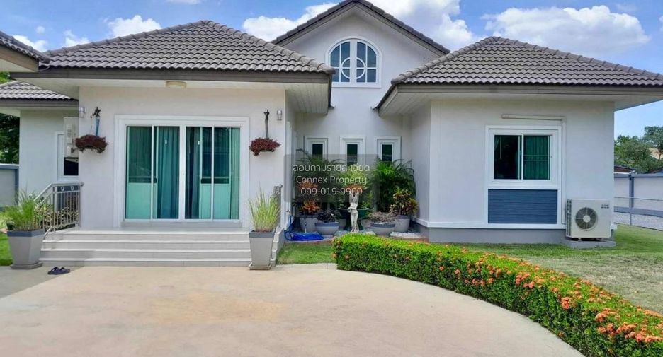 Haus zum Kauf mit 5 Zimmer in Mueang Nakhon Pathom, Nakhon Pathom