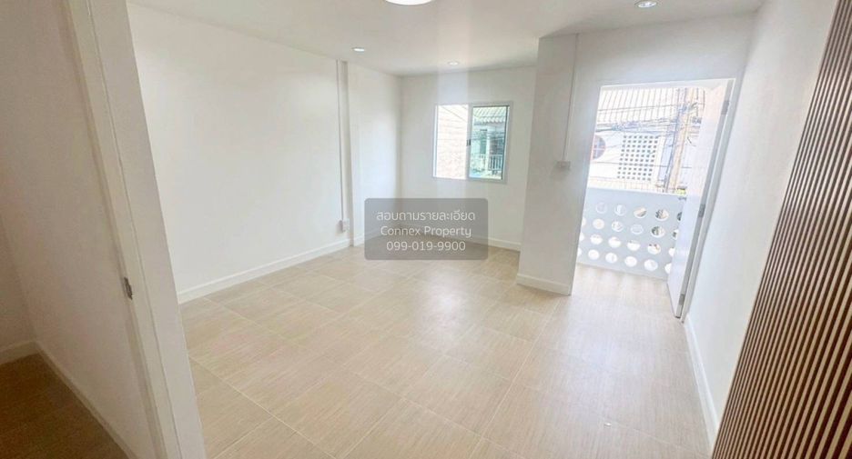 For sale 2 bedrooms townhouse in Bueng Kum, Bangkok
