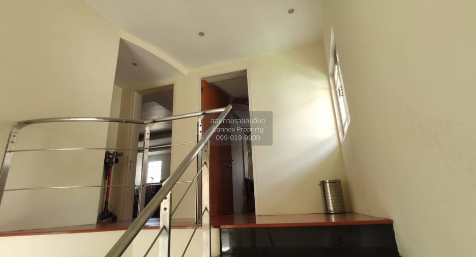 For sale 3 bedrooms house in Lat Krabang, Bangkok