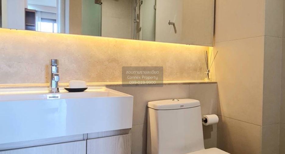 For sale 2 bedrooms condo in Khlong Toei, Bangkok