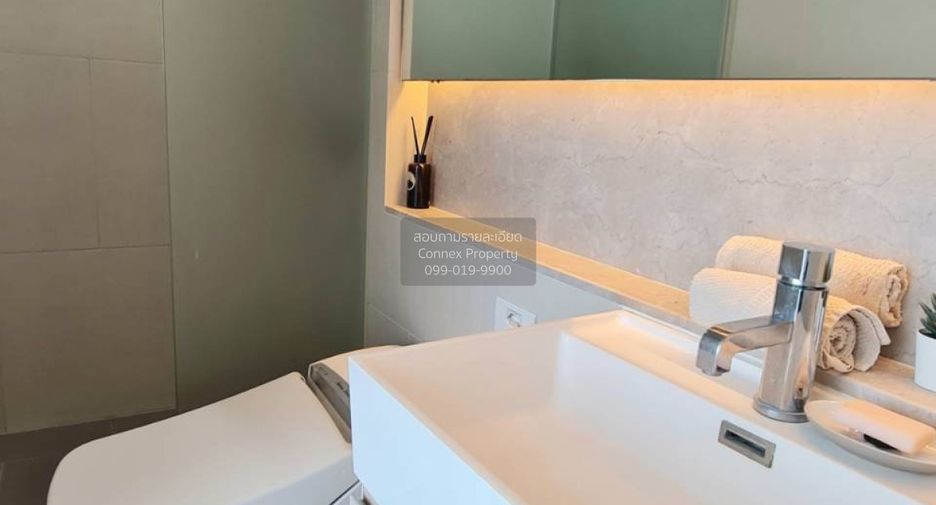 For sale 2 bedrooms condo in Khlong Toei, Bangkok