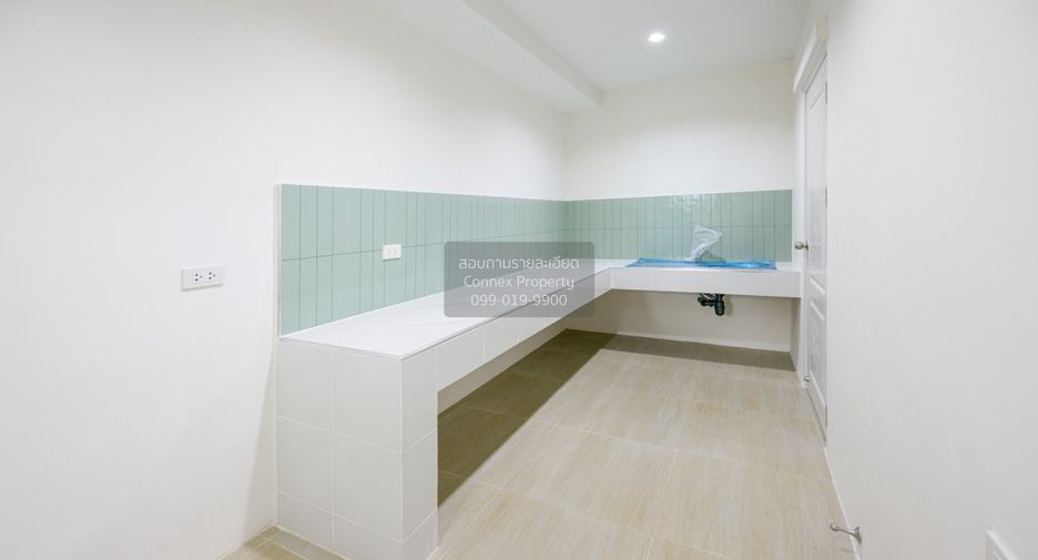 For sale 3 bedrooms townhouse in Bang Kruai, Nonthaburi