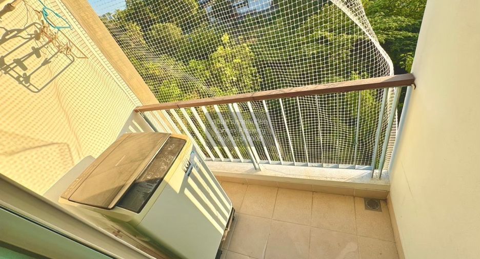 For sale 1 bed condo in Phra Khanong, Bangkok