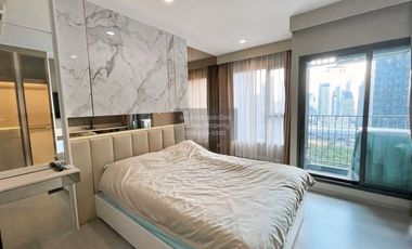 For sale 1 bed condo in Huai Khwang, Bangkok