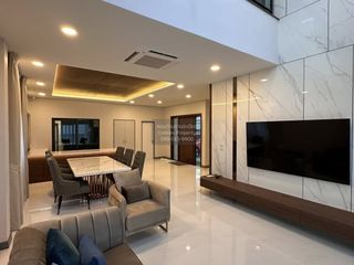 ขาย 5 ห้องนอน บ้านเดี่ยว ใน บางพลี, สมุทรปราการ