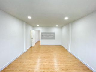 Casa adosada en venta de 3 habitaciones en Bang Bua Thong, Nonthaburi