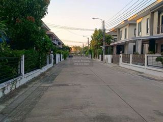 For sale 3 bedrooms house in Bang Sao Thong, Samut Prakan