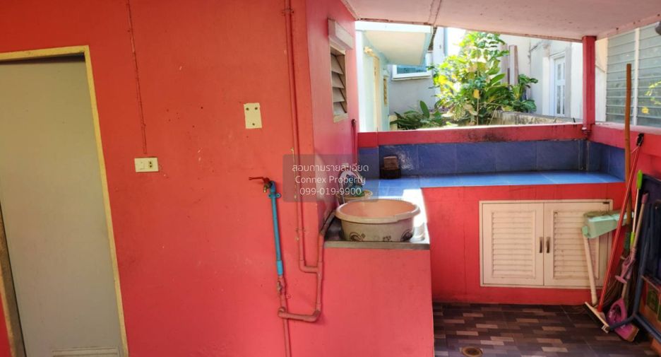 For sale 2 bedrooms townhouse in Nong Chok, Bangkok