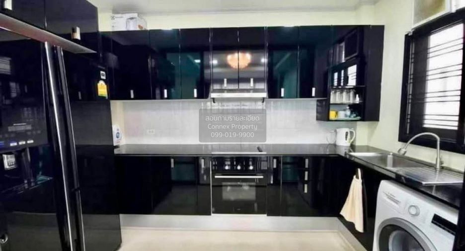 For rent 3 bedrooms house in Bang Lamung, Chonburi