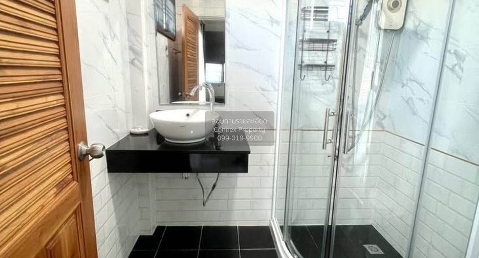 For rent 3 bedrooms house in Bang Lamung, Chonburi