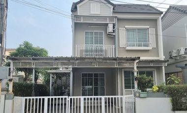 For rent 3 bedrooms house in Bang Na, Bangkok