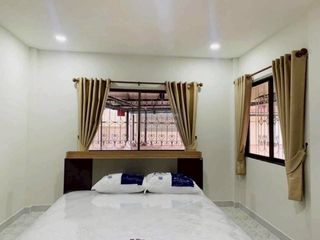 À louer 5 chambres maison à Bang Lamung, Chonburi