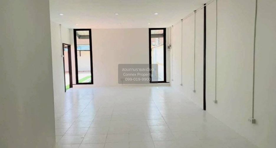 For rent 5 bedrooms house in East Pattaya, Pattaya