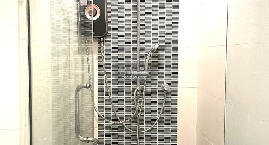 Condo en alquiler de 1 habitaciones en Bang Na, Bangkok