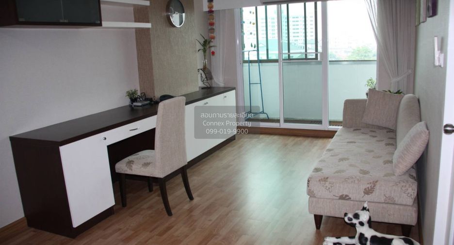 À louer 2 chambres condo à Phra Khanong, Bangkok