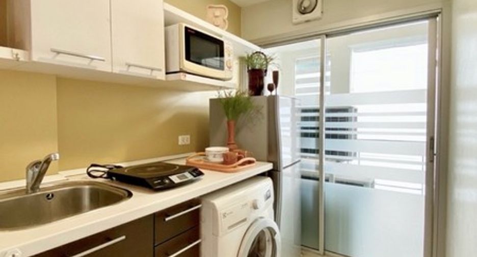 Condo en alquiler de 1 habitaciones en Phra Khanong, Bangkok