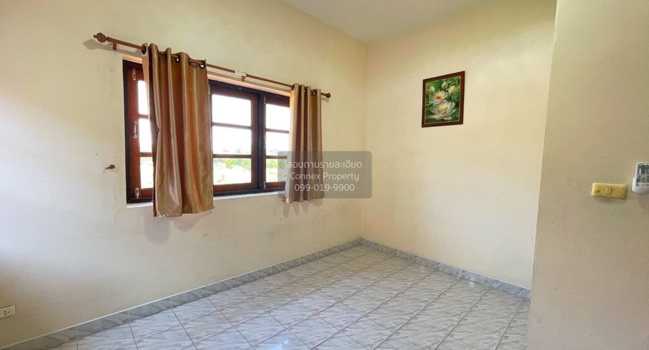 Casa en alquiler de 4 habitaciones en East Pattaya, Pattaya