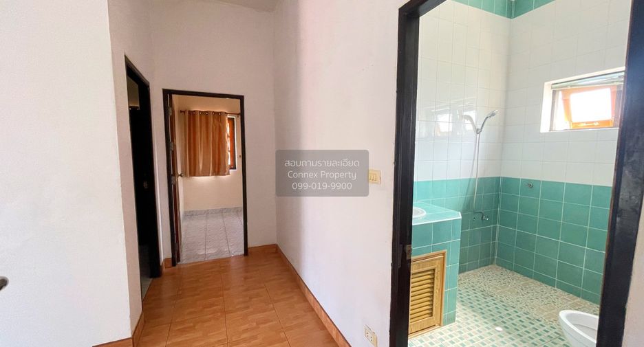 Casa en alquiler de 4 habitaciones en East Pattaya, Pattaya