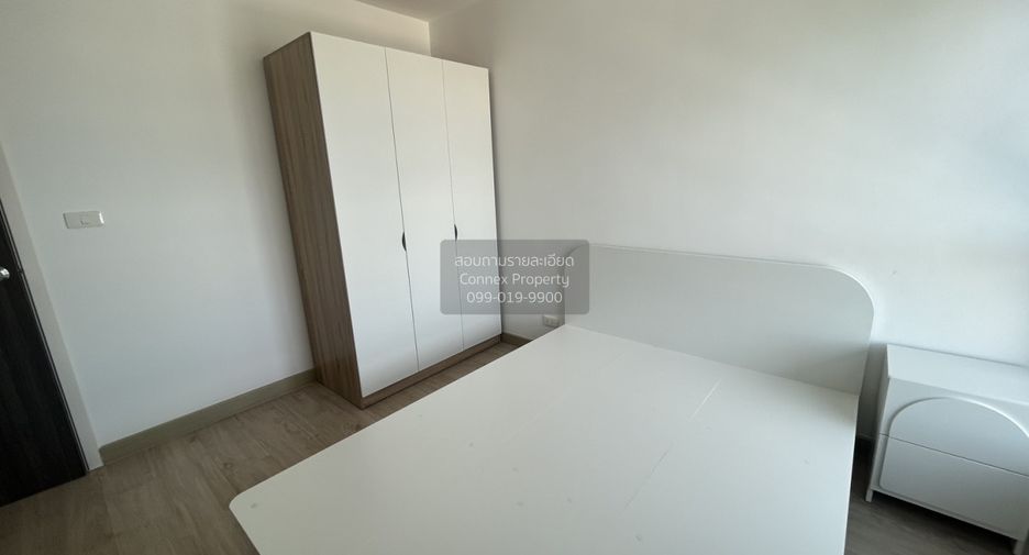For rent 2 bedrooms condo in Bang Phlat, Bangkok
