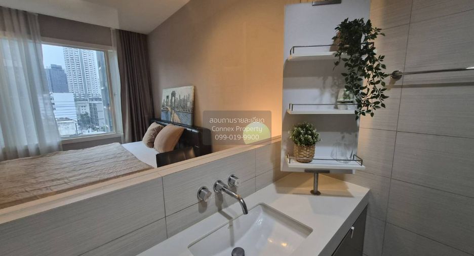 For rent 1 bed condo in Khlong Toei, Bangkok
