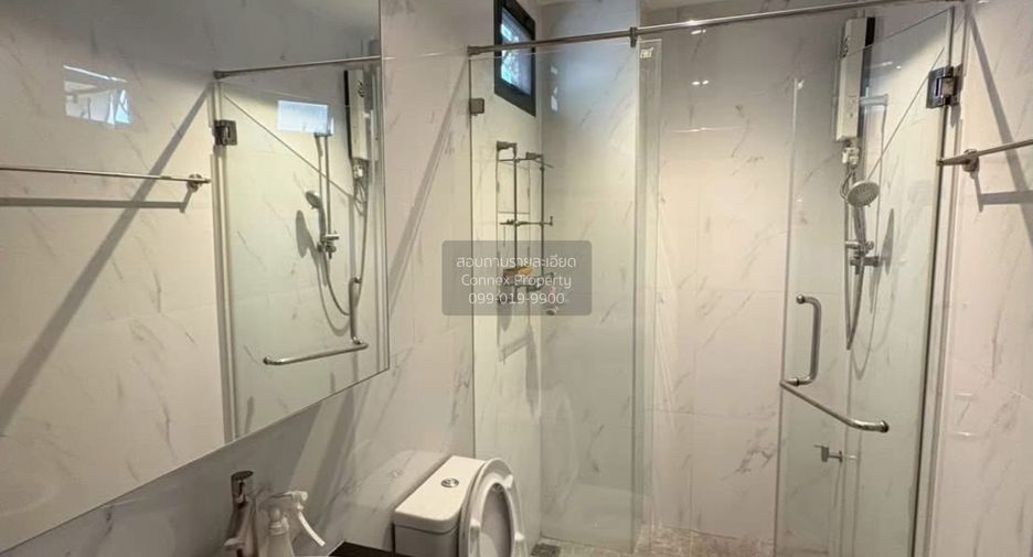 For rent 3 bedrooms house in Pathum Wan, Bangkok