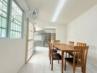ให้เช่า 3 ห้องนอน ทาวน์เฮ้าส์ ใน สะพานสูง, กรุงเทพฯ
