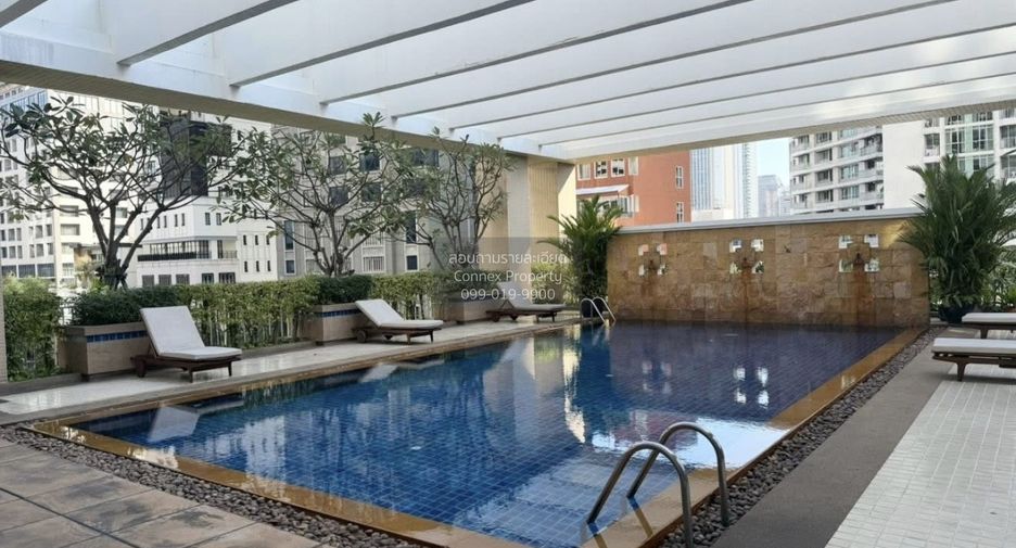 For rent 2 bedrooms condo in Pathum Wan, Bangkok
