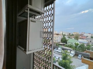 Wohnung zur Miete mit 1 Zimmer in Huai Khwang, Bangkok