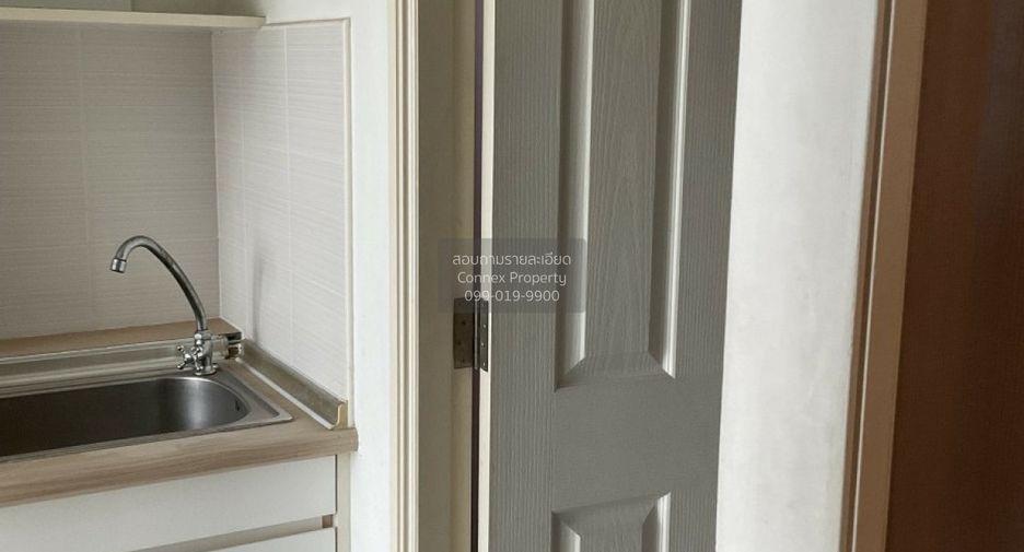 For rent 2 bedrooms condo in Bang Na, Bangkok
