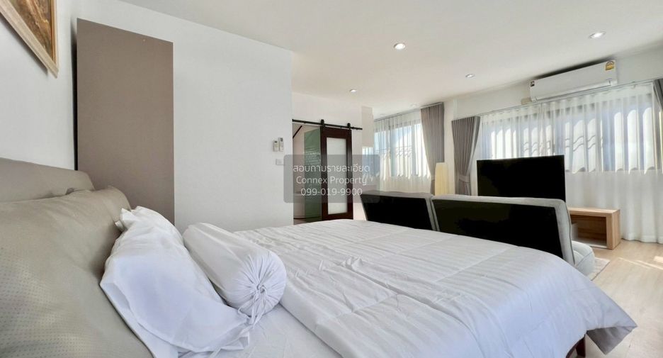 For rent 3 bedrooms house in Sattahip, Chonburi