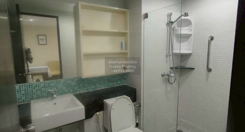 For rent 1 bed condo in Huai Khwang, Bangkok