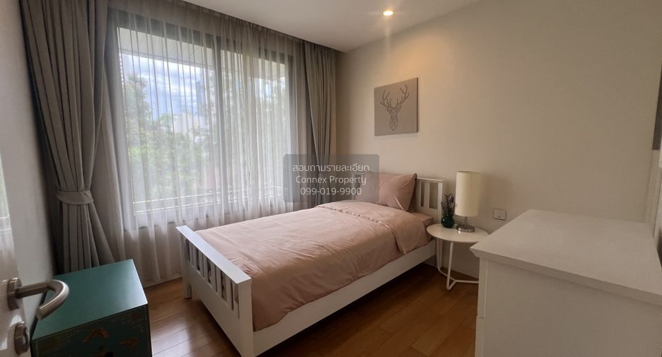 For rent 2 bedrooms condo in Sathon, Bangkok