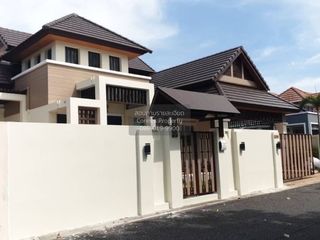 À louer 3 chambres maison à Bang Lamung, Chonburi
