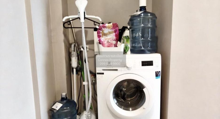 For rent 2 bedrooms condo in Sathon, Bangkok