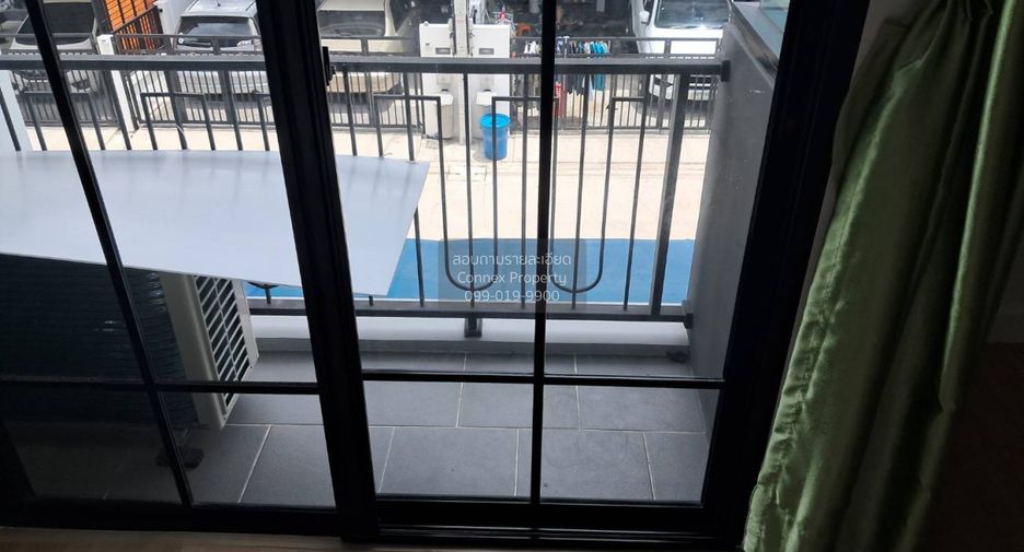 For rent 3 bedrooms townhouse in Sam Phran, Nakhon Pathom