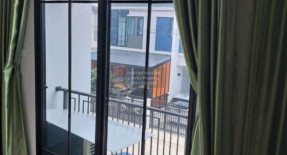 For rent 3 bedrooms townhouse in Sam Phran, Nakhon Pathom
