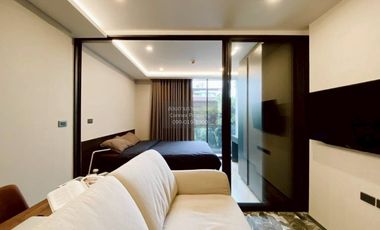 Condo en alquiler de 1 habitaciones en Khlong Toei, Bangkok